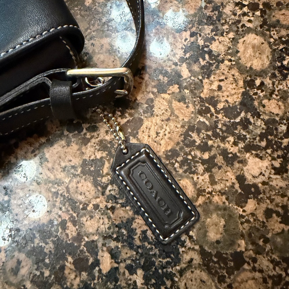 Coach Black Leather Bag with Stitch Detail - Picture 3 of 5